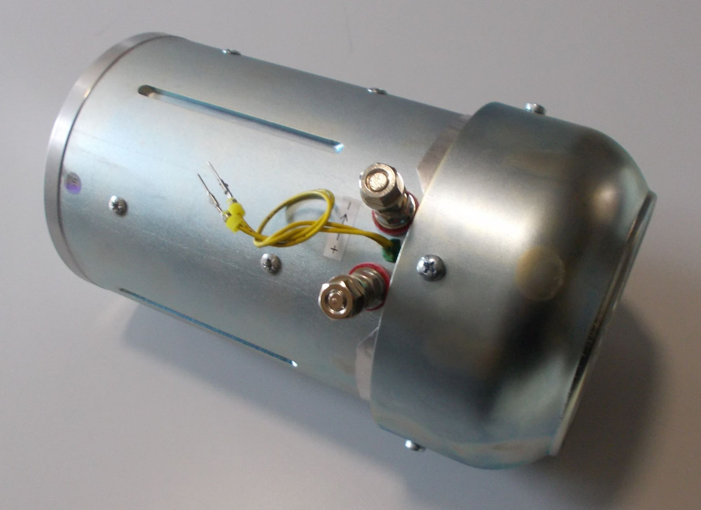 Quiet and Vibration-Free 1000W Electric Motor (2400rpm)
