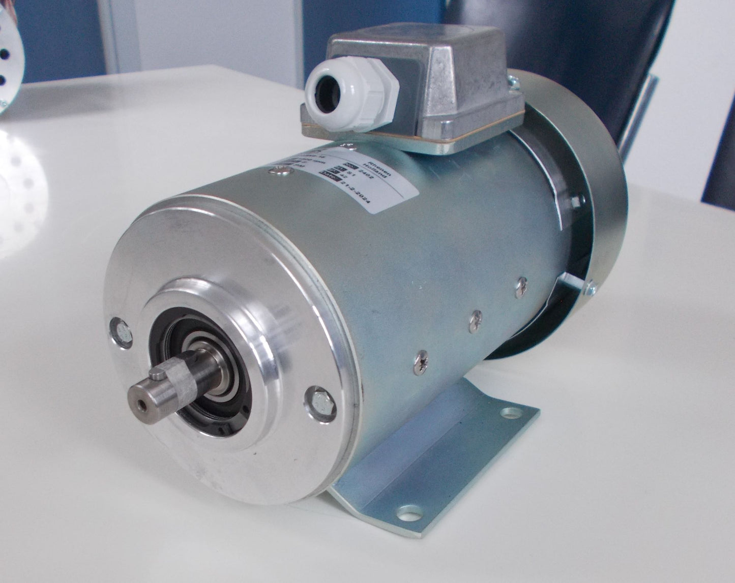Quiet and Vibration-Free 500W Electric Motor (1500rpm)